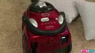 حكمها: قضيبك ملك لشفتيها ولسانها