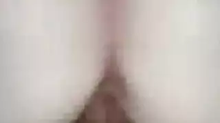 مشهد جنسي مثلية صريح: قضيب مزدوج الرأس يضرب فتحة ضيقة