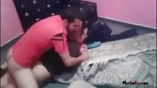 أربعة ازبار في كسي