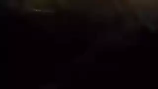شاب مثير يحصل على تدليك بالثدي من ربة منزل مثيرة