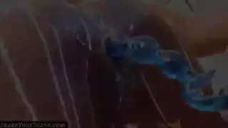 نررضعلك صدرك وثم العب معه
