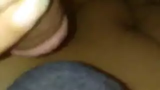 الزوجة العربية تتوق لعمل اللسان العميق