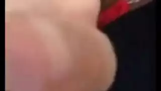 وحيدان في المنزل: الشقراء والوسيم في مشهد صريح إكس إكس إكس