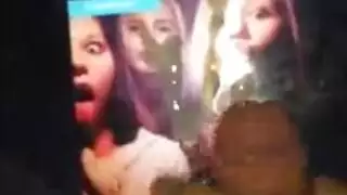 جنس قوي في المسبح مع قضيب شين غون الضخم