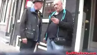 ماراثون الجنس الجماعي مع رجل هولندي قوي