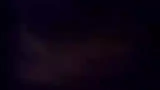 رفقاء السكن والجنس: مشاركة قضيب عملاق في منزلهما