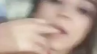 جميلة مفلس ك بريتاني