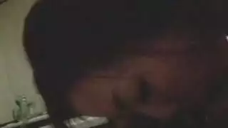 ينيك حبيبته في غرفتها في الفندق