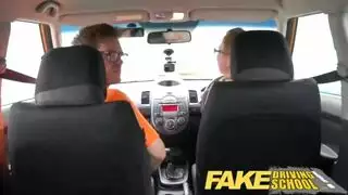 الساخنة ام كس مشعر