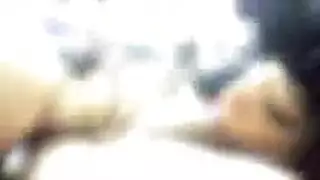 عامل توصيل طلبات طفل