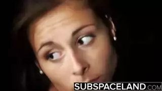 خيال تبادل السائل: الأخ يطعمها سائله الساخن