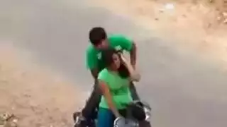 ام حبيبتي في مطبخ