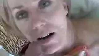 ميلاني لوبيز: حفلة جنس قاسية بالألعاب