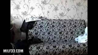 جلسة أريكة سرية: حفلة نيك أخوية خفية