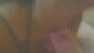 بيت نجم الأفلام الإباحية وهوسه بالملاءات القذرة