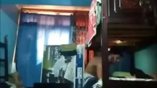 شهوة الأخوة المحرمة تتحرر في إيلاج مزدوج عنيف