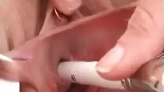 في السحن xxx