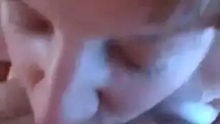 مؤخرة محشوة بقضيب صلب