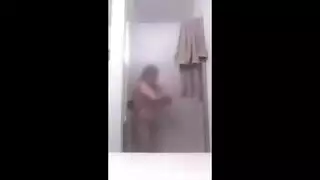 عقاب محرم يجعلها تصرخ من المتعة