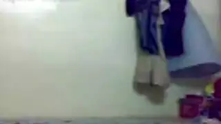 ولد ينيك بن في الشارع قدام الناس