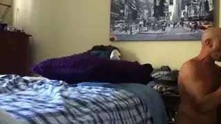 رجل قزم ينيك امراة كبيرة