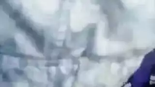 يلعب في سن المراهقة الروسية الروسية مع الديك الضخم واستعد للحصول على هزة الجماع