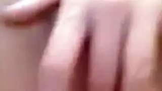 شواء دانييلا سول: جماع ثلاثي صريح