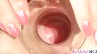 تثاءب الشرج من كس الوردي ضيق الجبهة