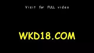 استمناء بقضيب اصطناعي عملاق