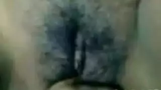 تفريغ الحميم بعمق في كس صديقتها الفاقدة للوعي