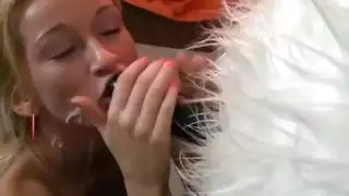 استمناء بطيء مثير ينتهي بقذف