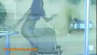 مشهد إباحي مكثف مع رحلة كارينا كابور الجامحة