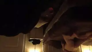 فتيات حريم مثيرات في ماراثون جنس ثلاثي صريح