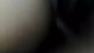 جمال أسود يمص ويلهو في فيديو إكس إكس إكس
