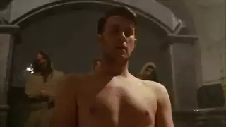جنس حلق عميق ينتهي بالبلع: مشهد قذف إكس إكس إكس
