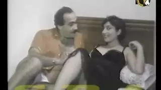 مكتنزة العربية الحجرات المغلقة