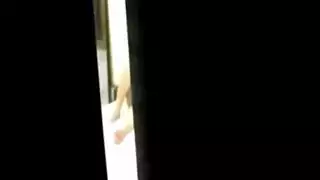 جنس ساخن في السيارة مع فحول أوروبيين هواة