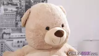 حركة مص بين رجلين، مع مشاركة رجل زنجبيل
