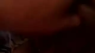 الشقراء الممتلئة تمارس الجنس مع رجلين في خيمة وتنتهي بحمل مزدوج