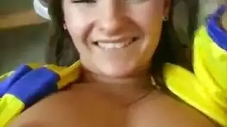 يغيظ دسار ضخمة بلد