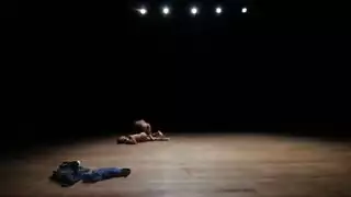 مثليات يمارسون السحاق