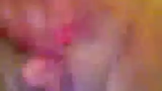 خادمة يائسة تتوسل لسائل منوي على لسانها