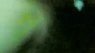 الضفائر مهرج خجول