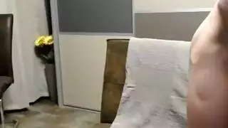 نائب الرئيس غرغرة لاتينا تجميع الوجه