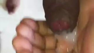الديك المتزوجة المحبة ، رايلي ريد تمارس الحب مع كتكوت مراهق طازج في سريرها