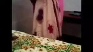أم مثيرة غير مخلصة تمارس شرجياً بعنف