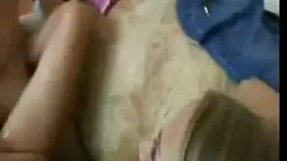 علاقة ثلاثية بمتحول ساخن: مشهد إباحي متحول صريح