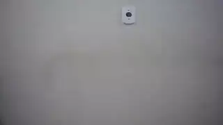 كارين كابور في مشهد صريح