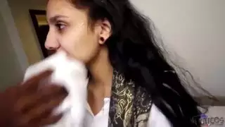 ناقص الأسود واليابانية في سن المراهقة السمين