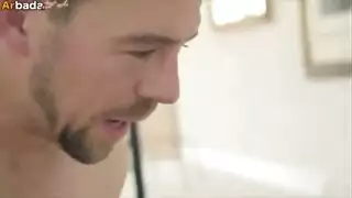 ينيك امة واختة وهما نايمين